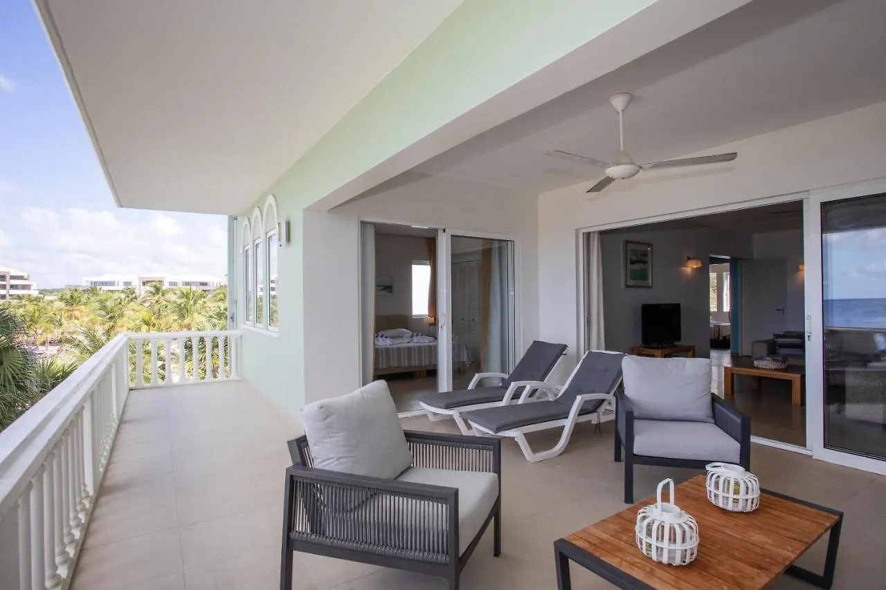 Blue Bay Beach Apartments
